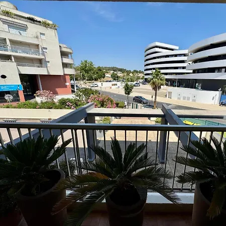 Terrasse D'orion, Avec Piscine Et Parking